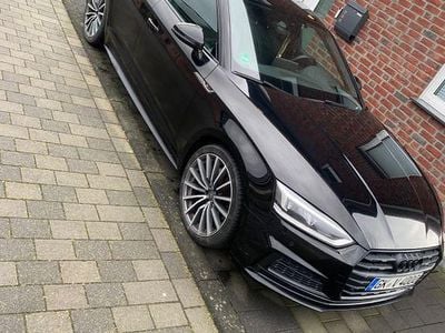 Schwarz Gebraucht 2017 Audi A5 Sportback Ambiente Kleinwagen | 22.200 € (Teuer)