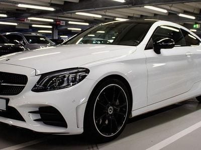 Gebraucht Mercedes C300 AMG line 258 PS (189 kW) 2022 Weiß Coupé