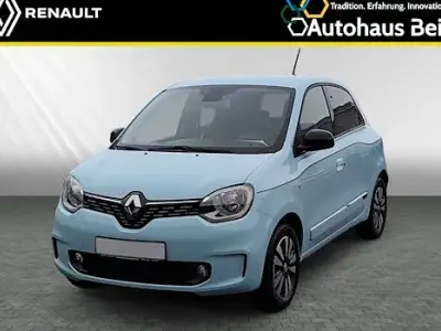 Second-hand Renault Twingo Techno 60 kW (82 CP) 2023 Albastru Hatchback