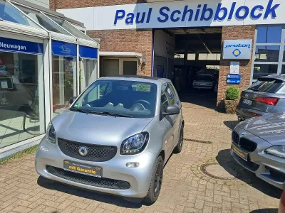 Gebraucht Smart ForTwo Cabrio 71 PS (52 kW) 2019 Tridion cool silver (metallic) Cabrio