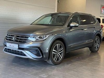 Gebraucht VW Tiguan Allspace 150 PS (110 kW) 2023 Platinum grey SUV