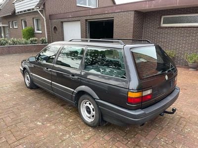 Usata VW Passat GT 90 CV (66 kW) 1990 Nero Station wagon