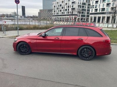 Mercedes C63 AMG
