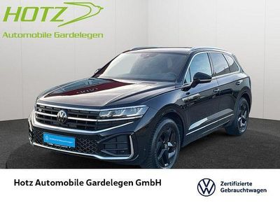 Grenadillschwarz metallic Gebraucht 2024 VW Touareg R-line SUV | 59.690 € (Fairer Preis)