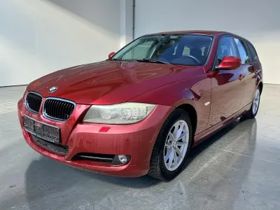 Gebraucht BMW 320 184 PS (135 kW) 2010 Rot Kombi