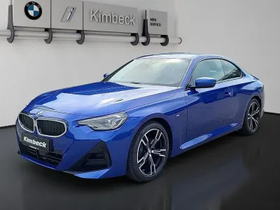 Gebraucht BMW 220 M Sport 184 PS (135 kW) 2025 M portimao blau Coupé