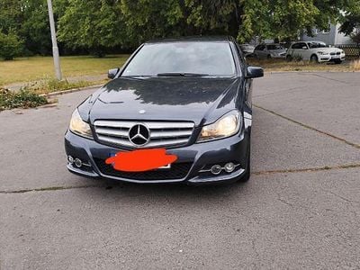 Mercedes C180
