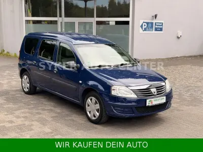 Używany Dacia Logan MCV 75 KM (55 kW) 2009 Niebieski Kombi