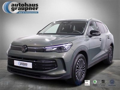 Grün / cipressino grün Neu 2026 VW Tiguan SUV | 46.470 € (Fairer Preis)
