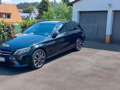 Gebraucht Mercedes C300 258 PS (189 kW) 2019 Schwarz Kombi