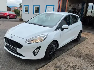 Gebraucht Ford Fiesta Cool & Connect 101 PS (74 kW) 2017 Weiß Kleinwagen