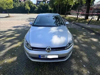 Gebraucht VW Golf VII Highline 140 PS (102 kW) 2013 Silber Limousine