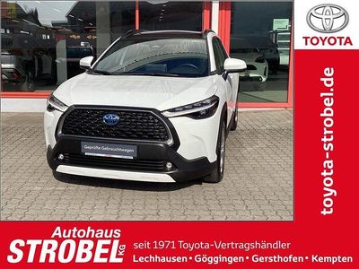 Gebraucht Toyota Corolla Cross Team 197 PS (144 kW) 2022 Schneeweiß SUV