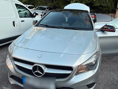 Mercedes CLA220