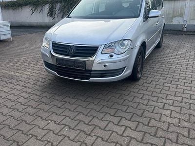 Gebraucht VW Touran Trendline 105 PS (77 kW) 2007 Silber Van / Kleinbus