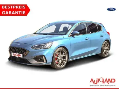 Używany Ford Focus ST 280 KM (205 kW) 2020 Niebieski Sedan/Limuzyna