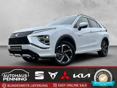 Używany Mitsubishi Eclipse Cross Select 188 KM (138 kW) 2024 Biały SUV