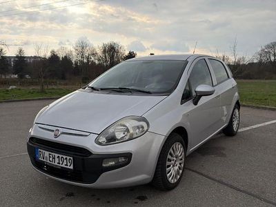 Gebraucht Fiat Punto Active 78 PS (57 kW) 2010 Grau Kleinwagen