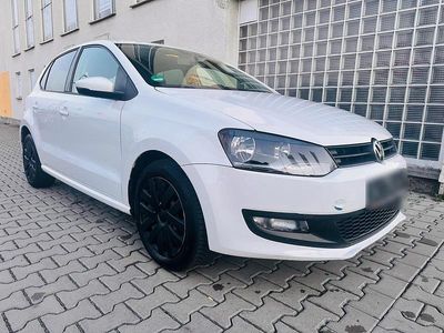 Gebraucht VW Polo 69 PS (50 kW) 2010 Weiß Kleinwagen