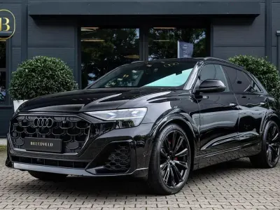 Gebraucht Audi Q8 Competition 489 PS (359 kW) 2026 Schwarz SUV