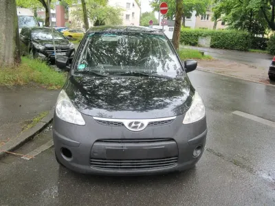 Gebraucht Hyundai i10 Classic 69 PS (50 kW) 2010 Schwarz Kleinwagen