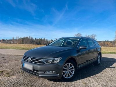 Gebraucht VW Passat 150 PS (110 kW) 2016 Grau Kombi