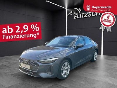 Gebraucht Audi A5 Sport 204 PS (150 kW) 2025 Horizontblau metallic Coupé