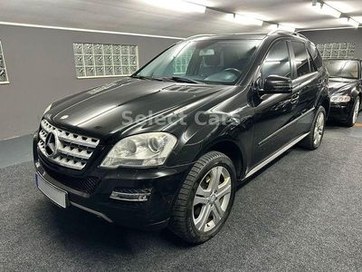 Schwarz Gebraucht 2010 Mercedes ML350 SUV | 8.990 € (Fairer Preis)