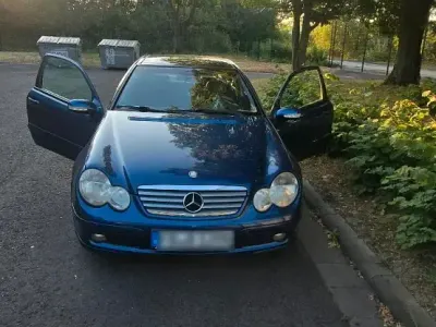 Gebraucht Mercedes 230 192 PS (141 kW) 2003 Blau Coupé