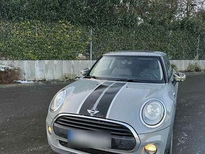 Usado Mini One D 115 HP (84 kW) 2014 Cinzento Citadino