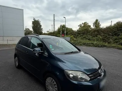 Gebraucht VW Golf Plus Cross 105 PS (77 kW) 2009 Andere farben Kleinwagen