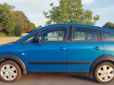 Occasion Audi A2 75 ch (55 kW) 2005 Bleue Citadine