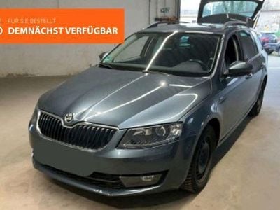 Gebraucht Skoda Octavia Joy 150 PS (110 kW) 2016 Grau Kleinwagen