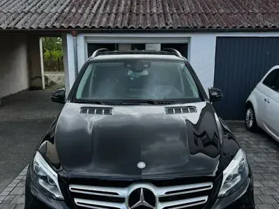 Gebraucht Mercedes GLE350 258 PS (189 kW) 2016 Schwarz SUV