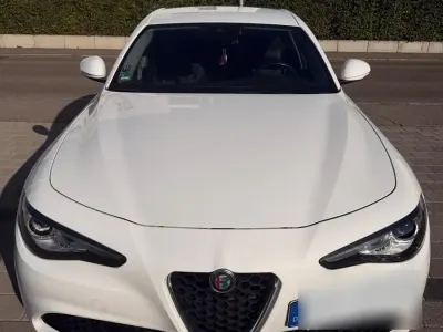Gebraucht Alfa Romeo Giulia Super 200 PS (147 kW) 2021 Weiß Limousine