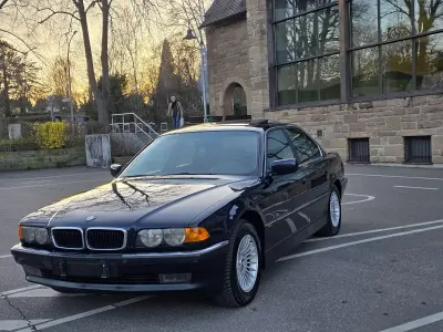 Gebraucht BMW 728 193 PS (141 kW) 1998 Blau Limousine