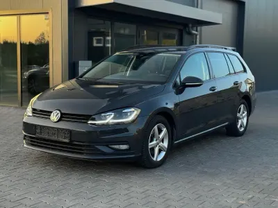 Gebraucht VW Golf VII Highline 150 PS (110 kW) 2018 Kombi