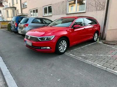 Gebraucht VW Passat 150 PS (110 kW) 2019 Rot Kombi