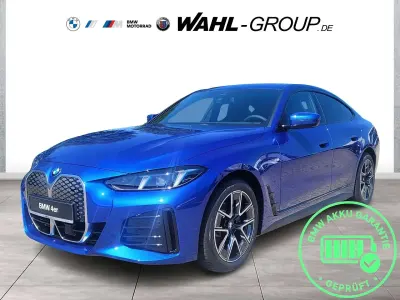 Neu BMW i4 M Sport 250 kW (340 PS) 2026 M portimao blau metallic Limousine