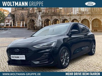 Obsidianschwarz metallic Neu 2025 Ford Focus ST-Line Limousine | 31.990 € (Teuer)