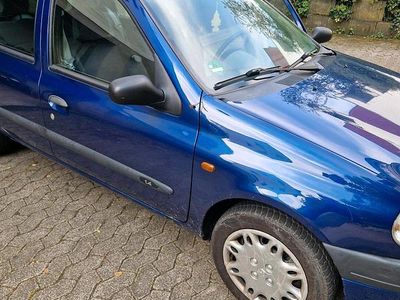 Renault Clio II