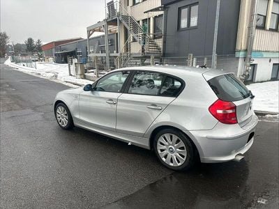 Gebraucht BMW 120 Sport Line 177 PS (130 kW) 2009 Silber Kleinwagen
