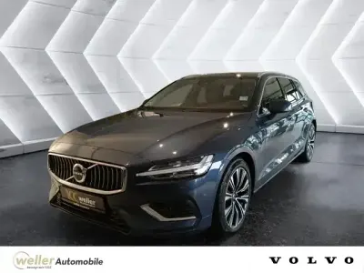 Usado Volvo V60 Plus 351 HP (258 kW) 2022 Azul Carrinha