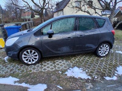 Gebraucht Opel Meriva Edition 140 PS (102 kW) 2011 Grau Van / Kleinbus