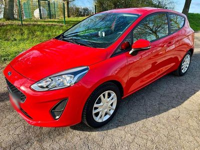 Gebraucht Ford Fiesta 71 PS (52 kW) 2017 Rot Kleinwagen