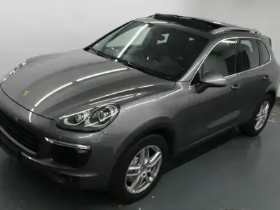 Gebraucht Porsche Cayenne S 385 PS (283 kW) 2016 Meteorgraumetallic SUV