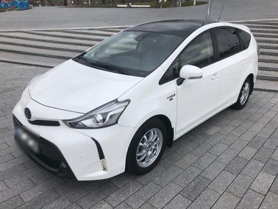 Toyota Prius+