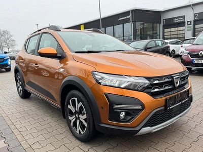Gebraucht Dacia Sandero Comfort 91 PS (66 kW) 2021 Orange Limousine