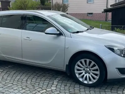 Używany Opel Insignia Innovation 170 KM (125 kW) 2015 Srebrny Kombi