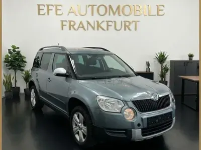 Gebraucht Skoda Yeti Elegance 105 PS (77 kW) 2012 Grau SUV